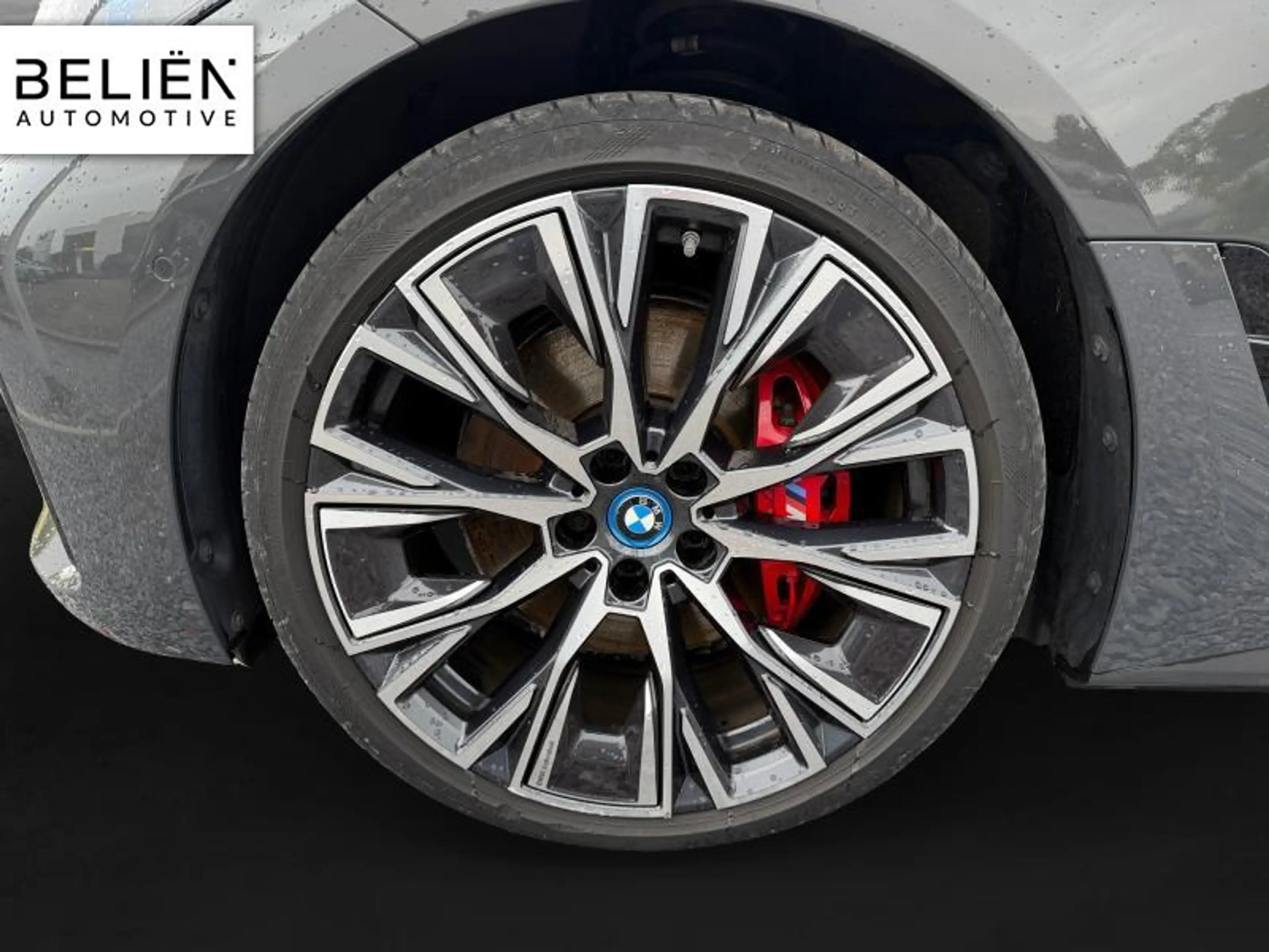 BMW i4 eDrive40 — photo 8