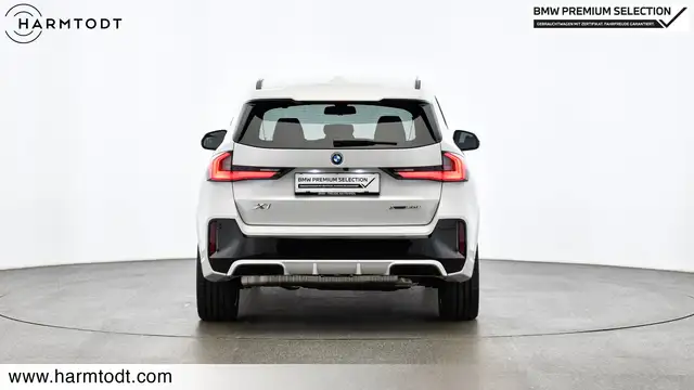 BMW X1 view 4