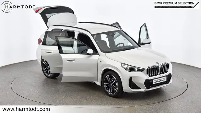 BMW X1 view 7