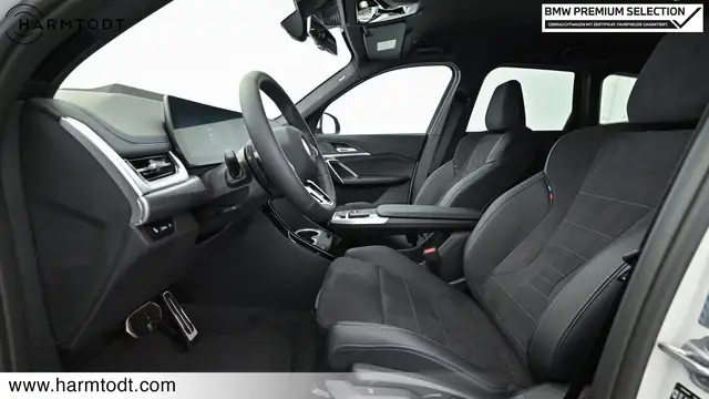 BMW X1 view 14