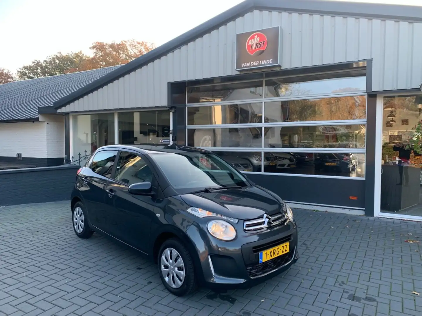 Citroen C1 1.0 E-VTI FEEL, Airco, cruise control, isofix, All Gris - 2