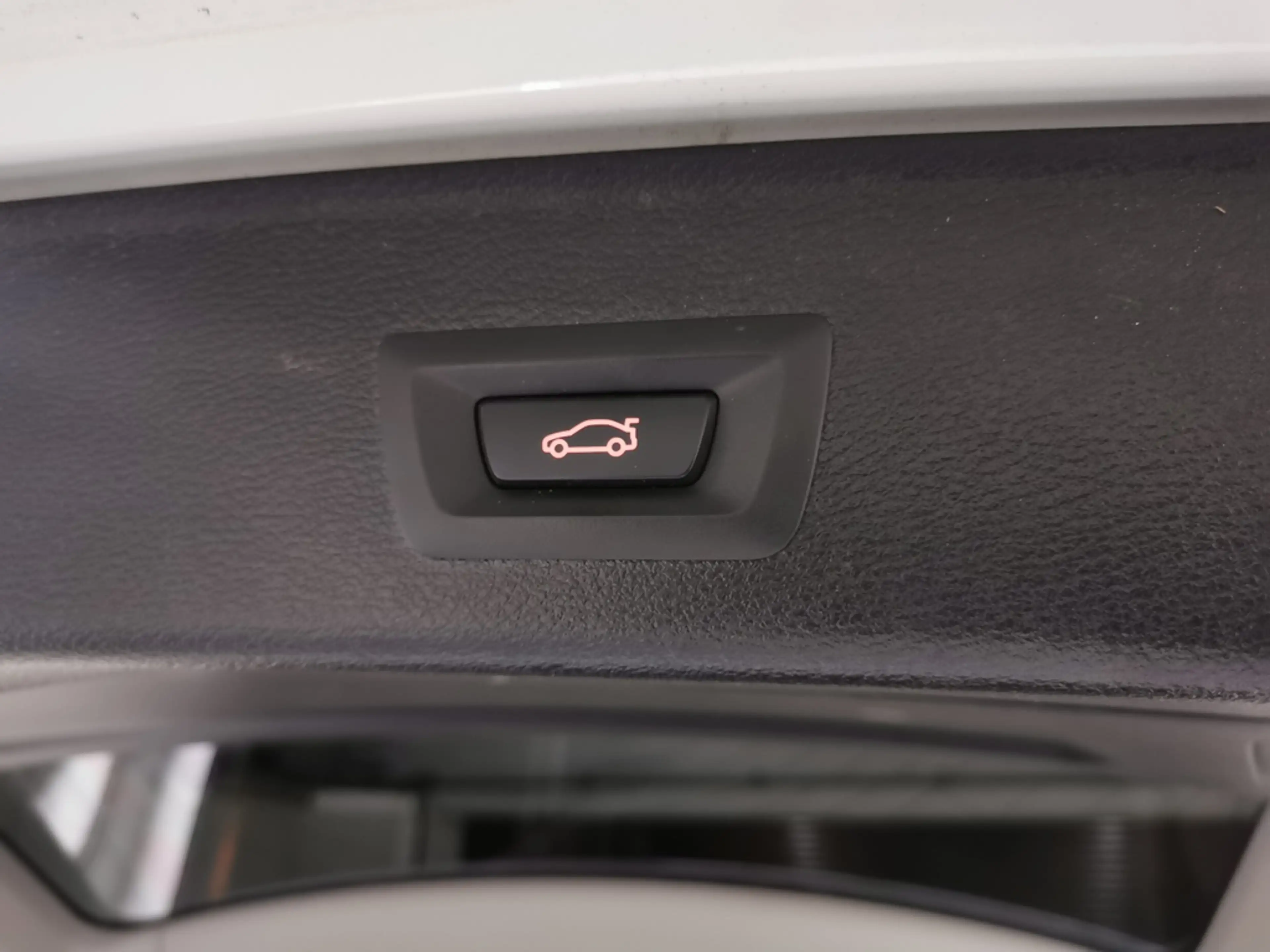 BMW X3 xDrive,Alpinweiß,el.Ahv.,Alu 19 Zoll,PDC+,Sportsitze,Tempomat — photo 8