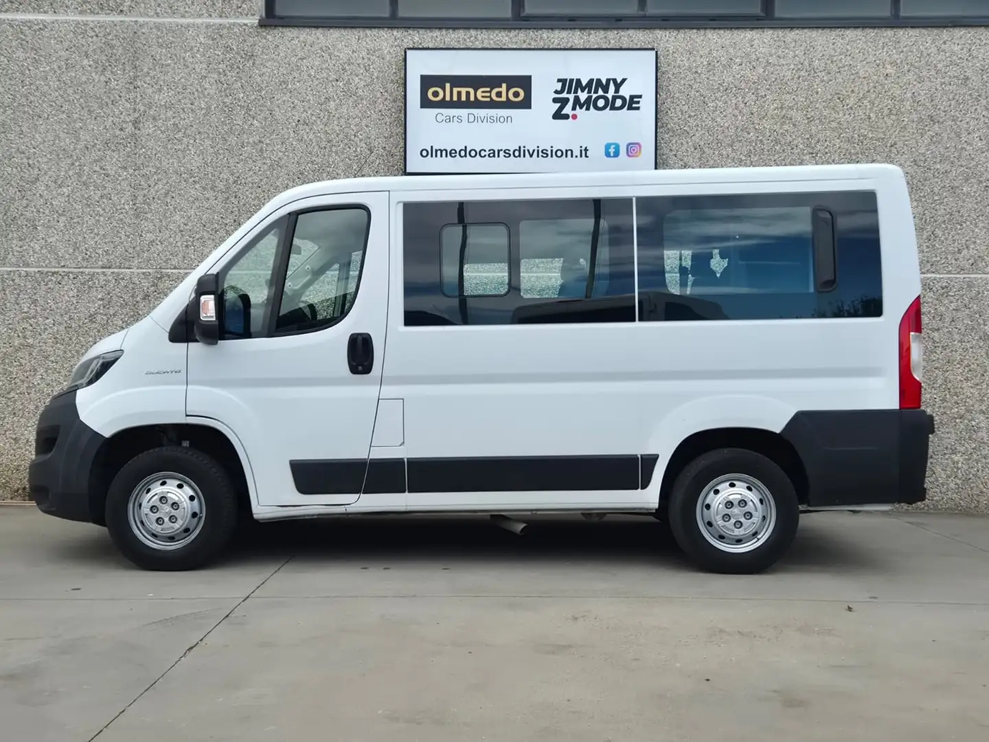 Fiat Ducato 2.3 MJT 140CV Furgone Vetrato Bianco - 2