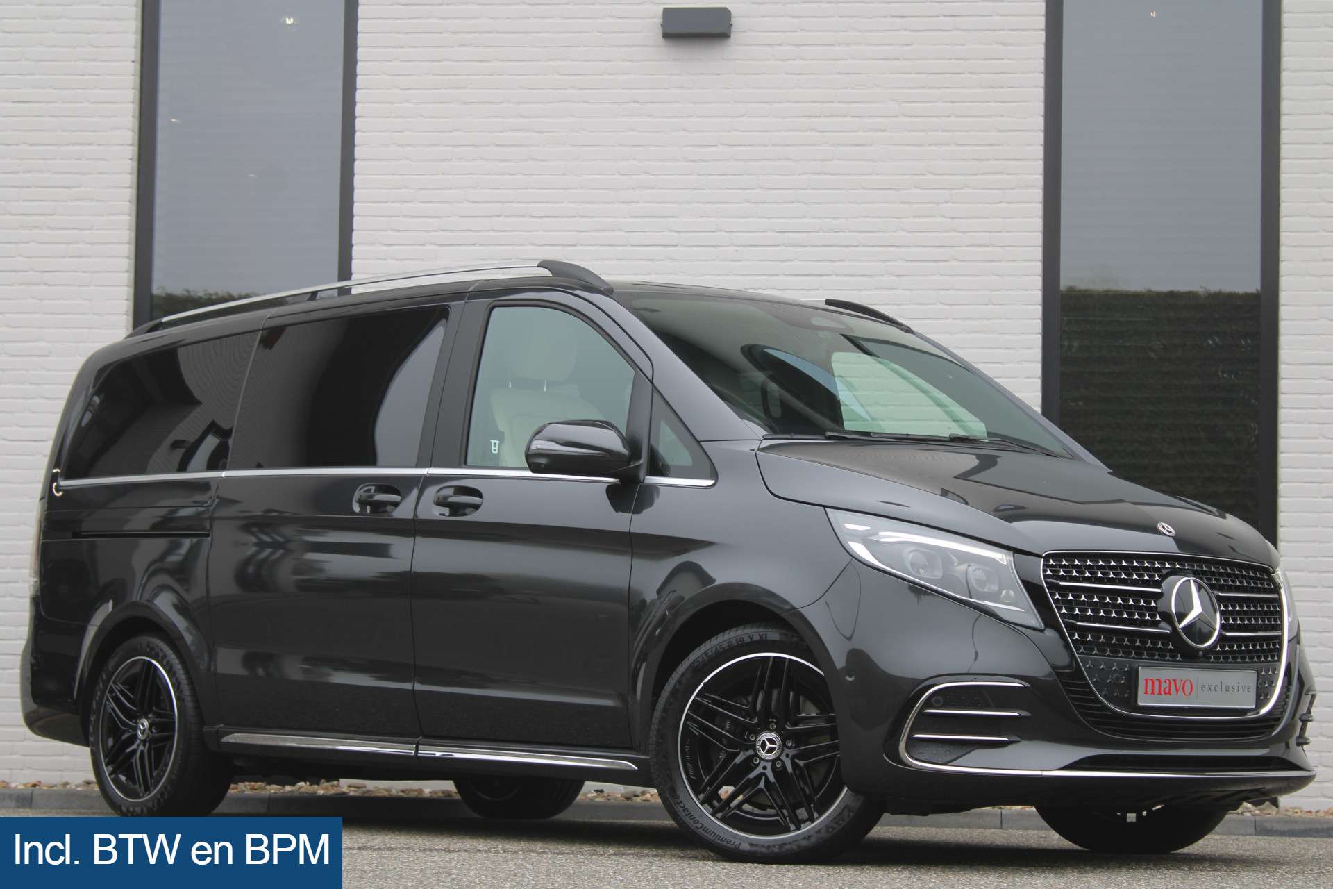 2024 Mercedes Benz V 300