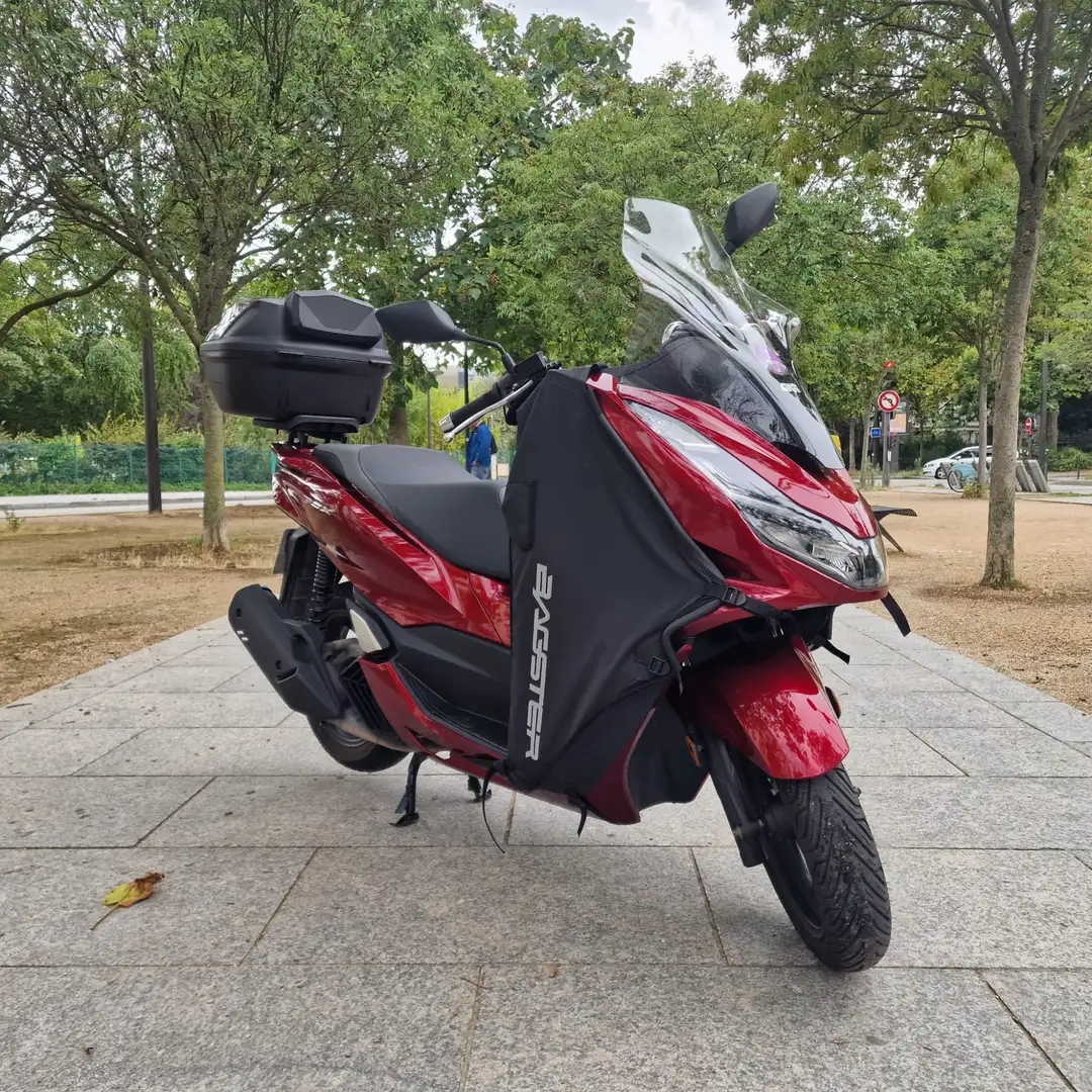 Honda PCX 125 Rouge - 1