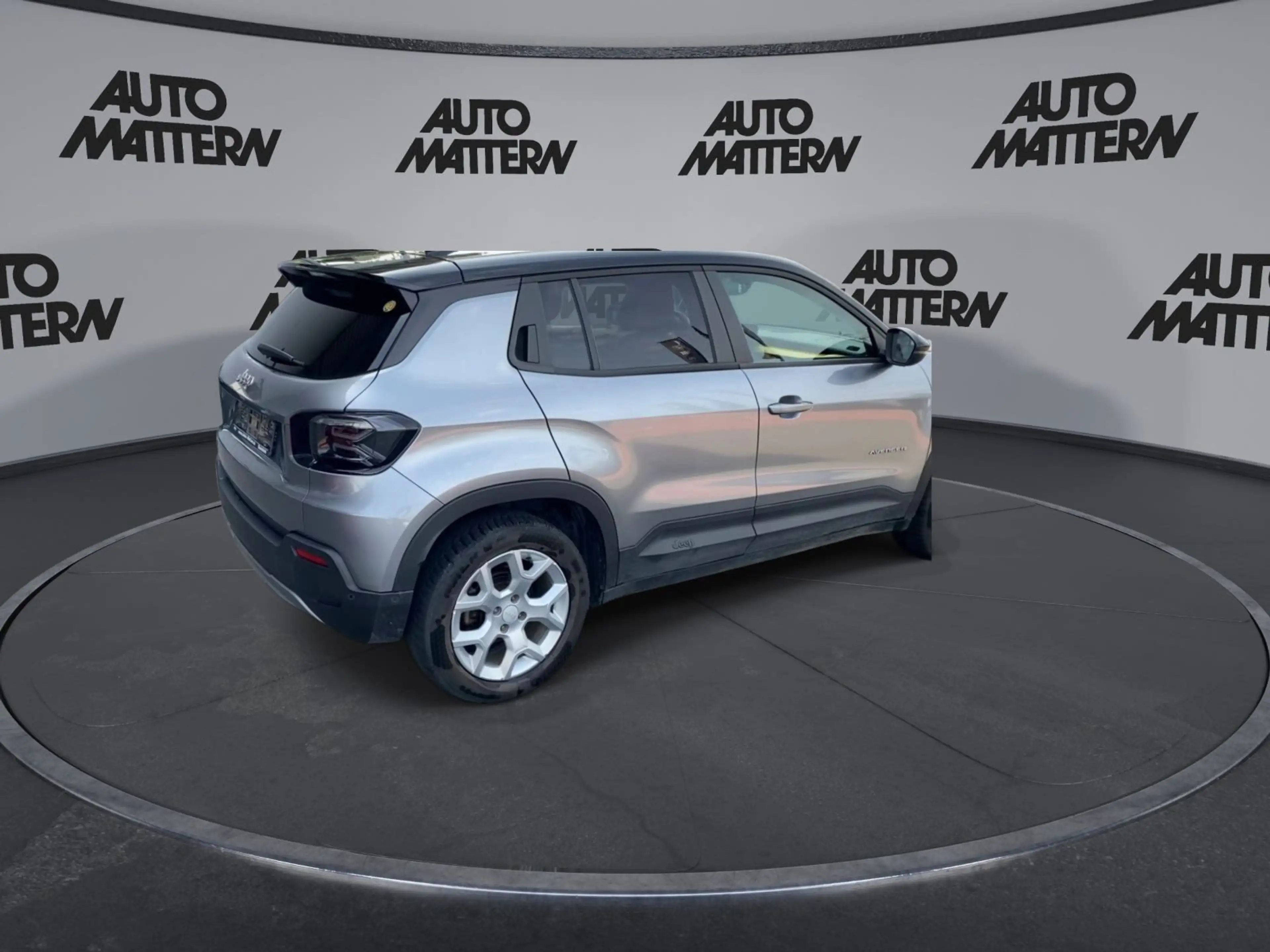Jeep Avenger Altitude — photo 8