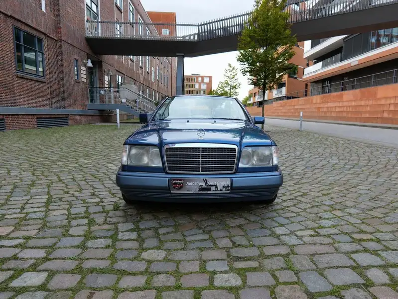 Mercedes-Benz 300 300 CE 24 – Foto 2