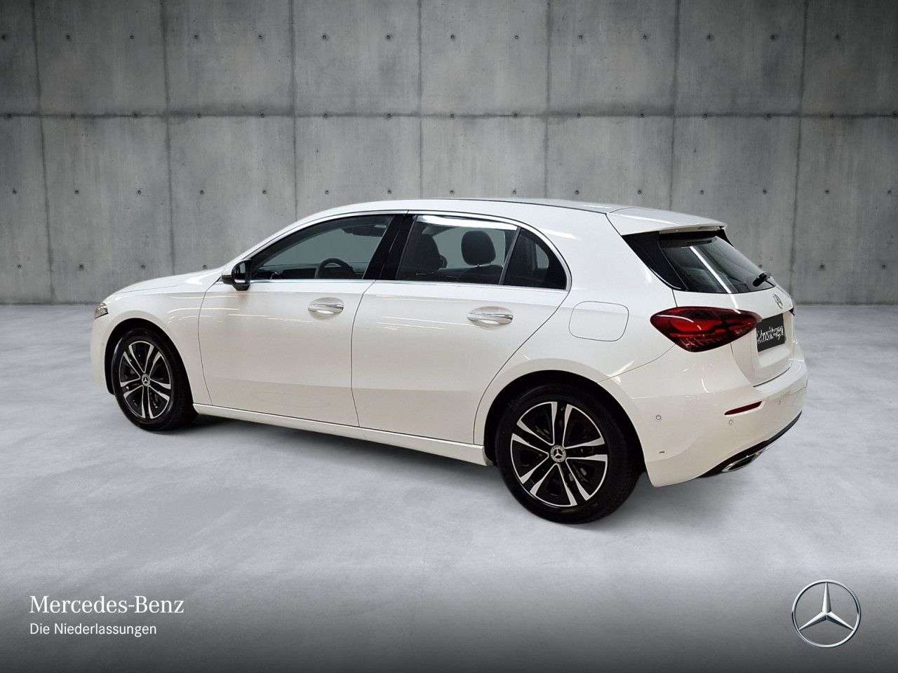 Mercedes-Benz A 220