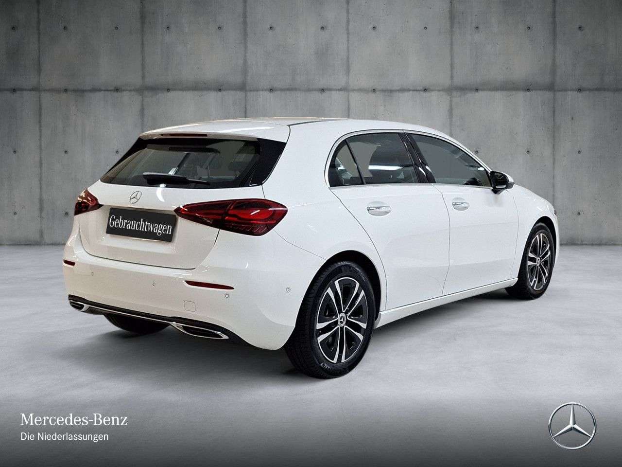 Mercedes-Benz A 220