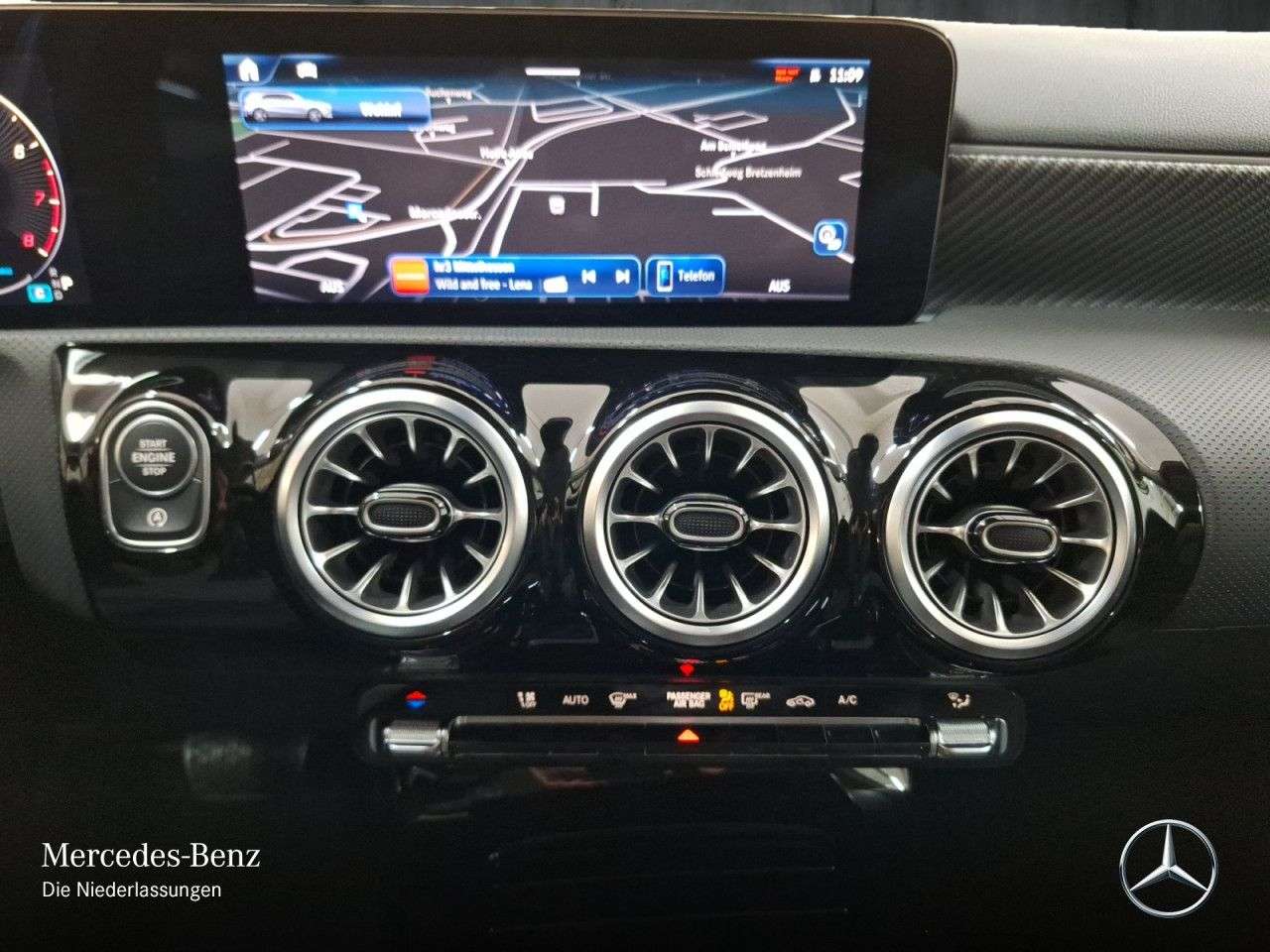 Mercedes-Benz A 220