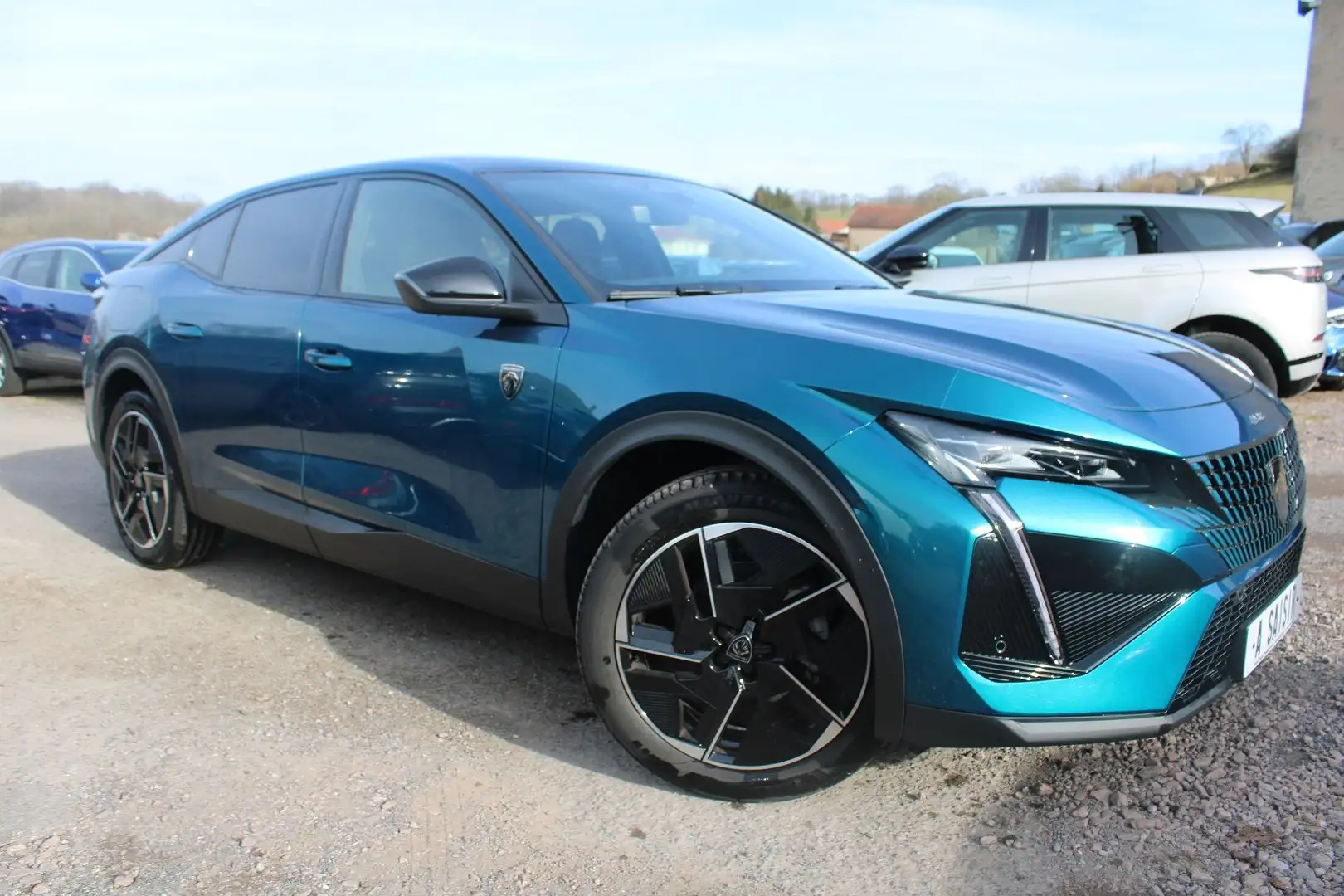 Peugeot 408 GT 130 CV ESSENCE USB GPS 3D CAMÉRA TOIT PANO FULL - 2