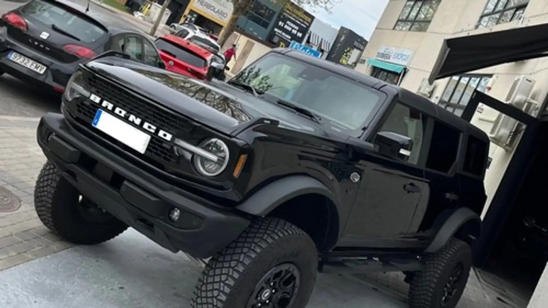 Ford Bronco First Edition 2.7L EcoBoost 4x4 4P Aut. Negro - 1
