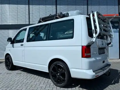 Annonce voiture d'occasion Volkswagen T5 Multivan - CARADIZE