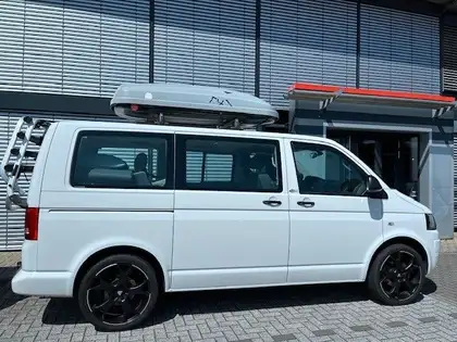 Annonce voiture d'occasion Volkswagen T5 Multivan - CARADIZE