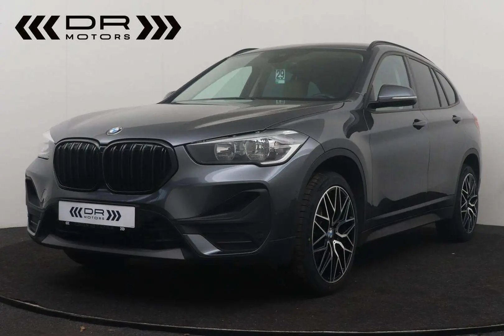BMW X1 16d sDrive ADVANTAGE BUSINESS  - NAVI - LEDER  - T Gris - 1