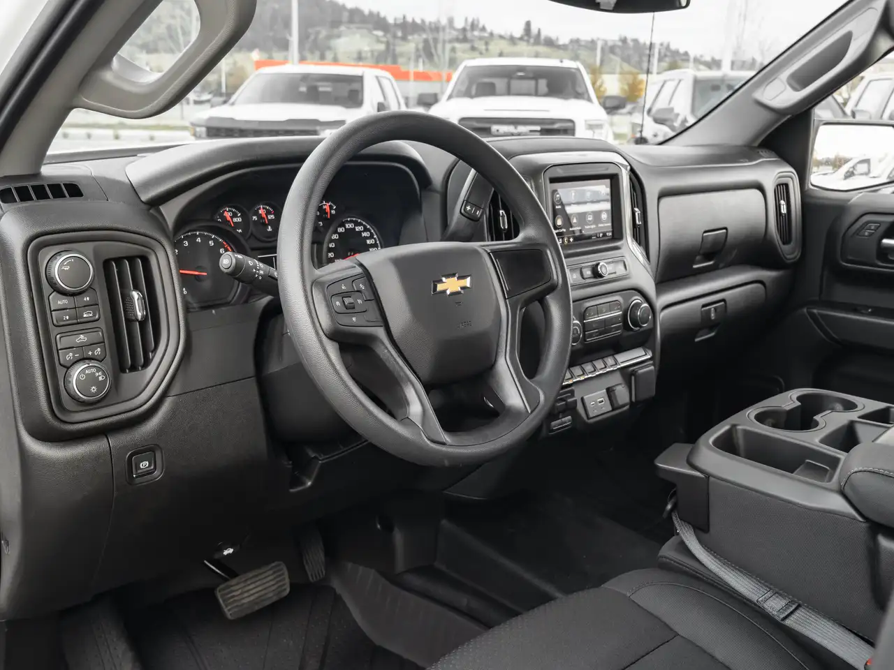 Chevrolet Silverado 1500 снимка Chevrolet Silverado 1500