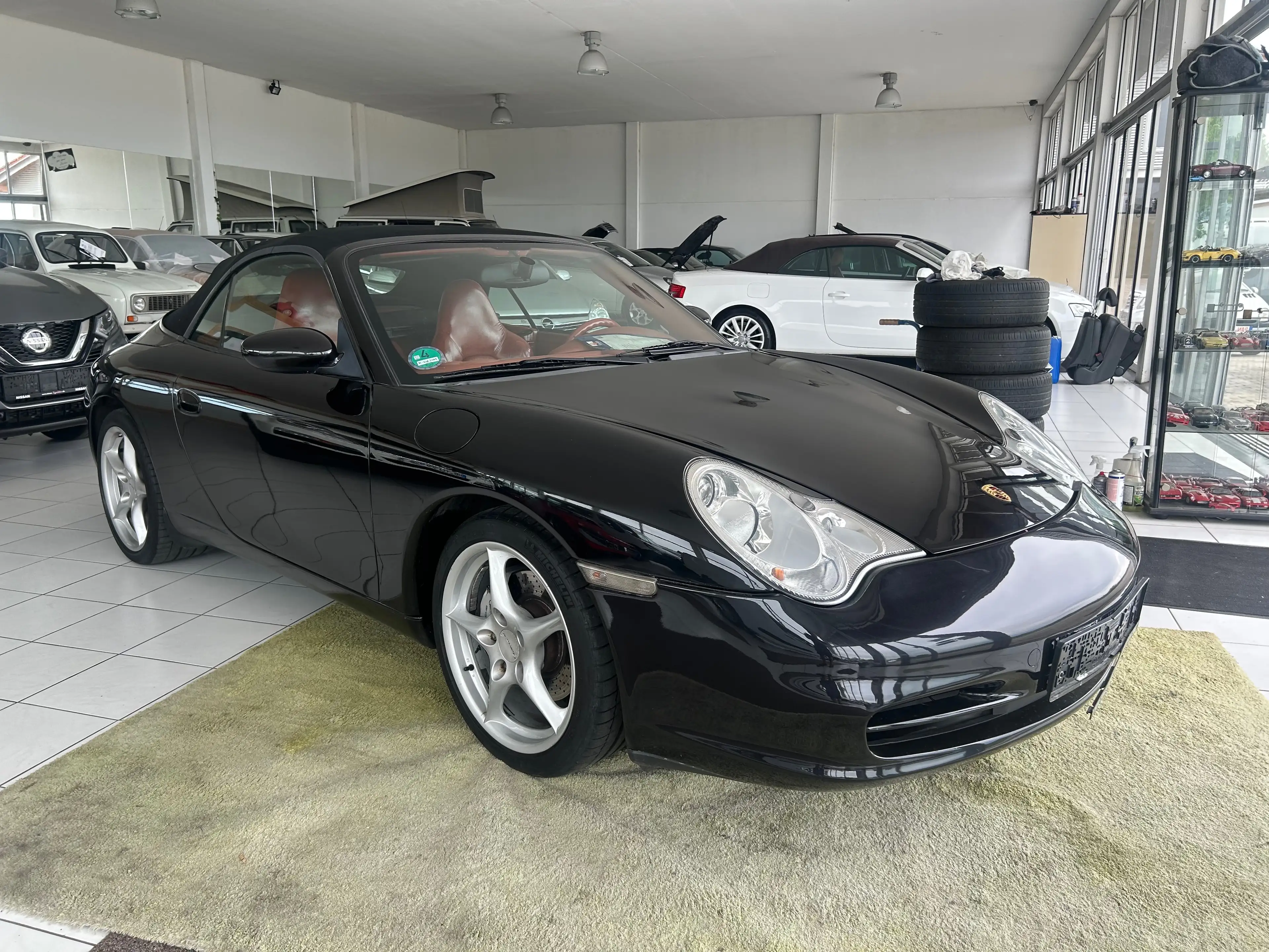 Porsche 996 911 Carrera 4 Cabrio — photo 9