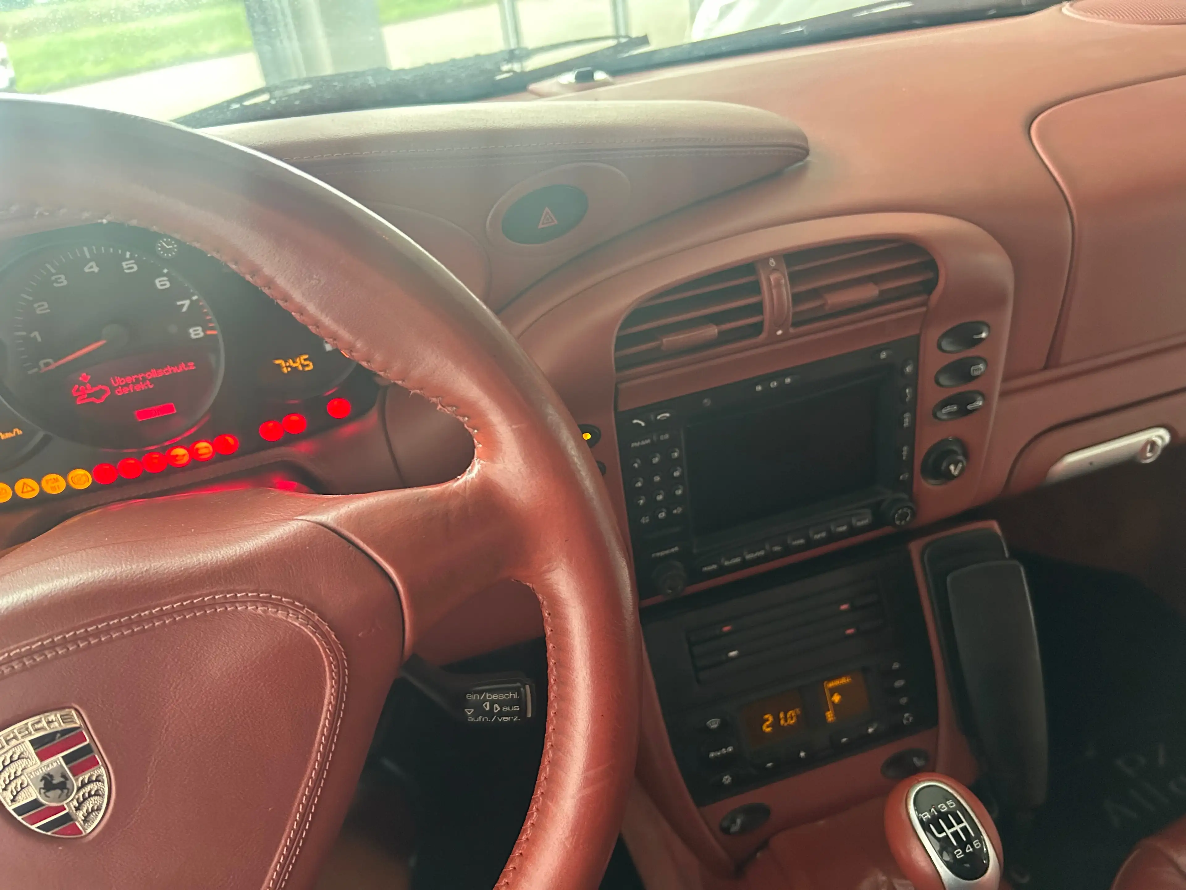 Porsche 996 911 Carrera 4 Cabrio — photo 10
