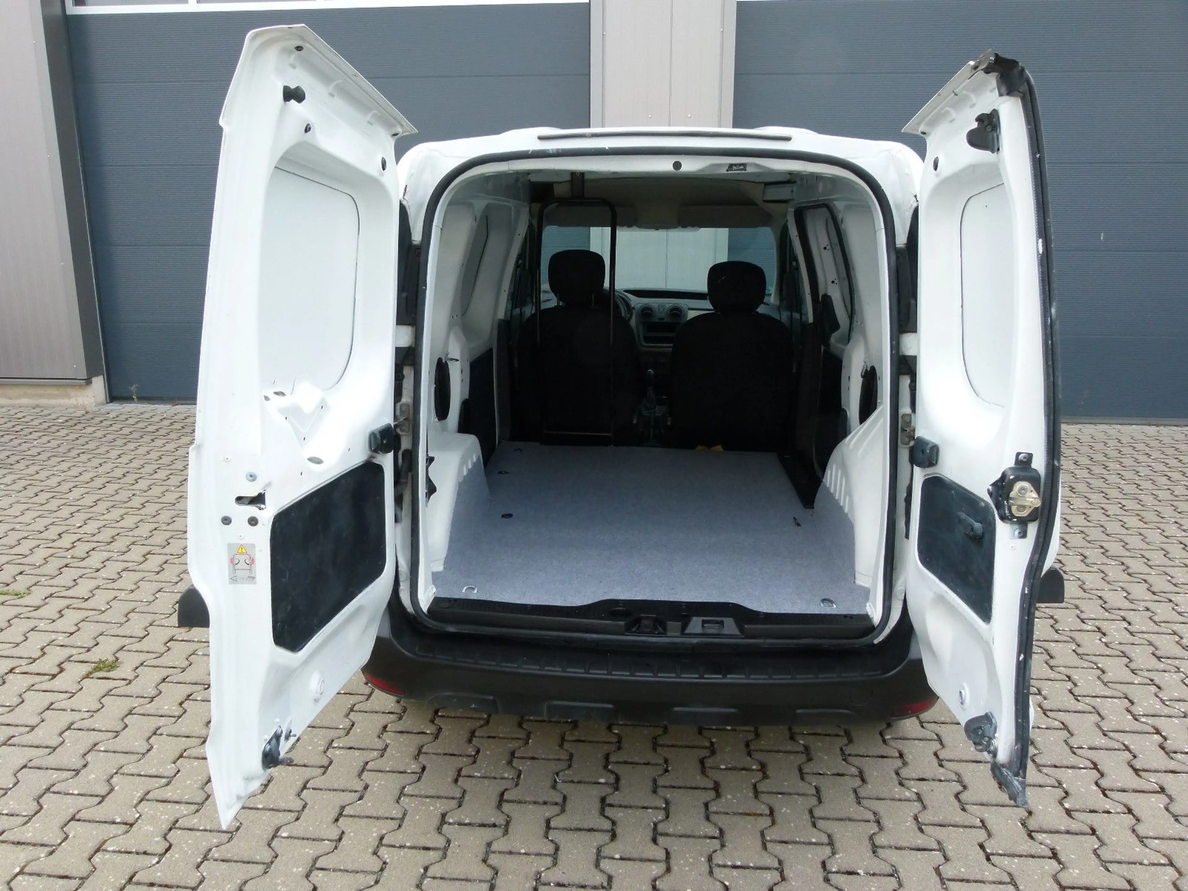 Dacia Dokker 1,6 Express Essentiel 1-Hand — photo 15