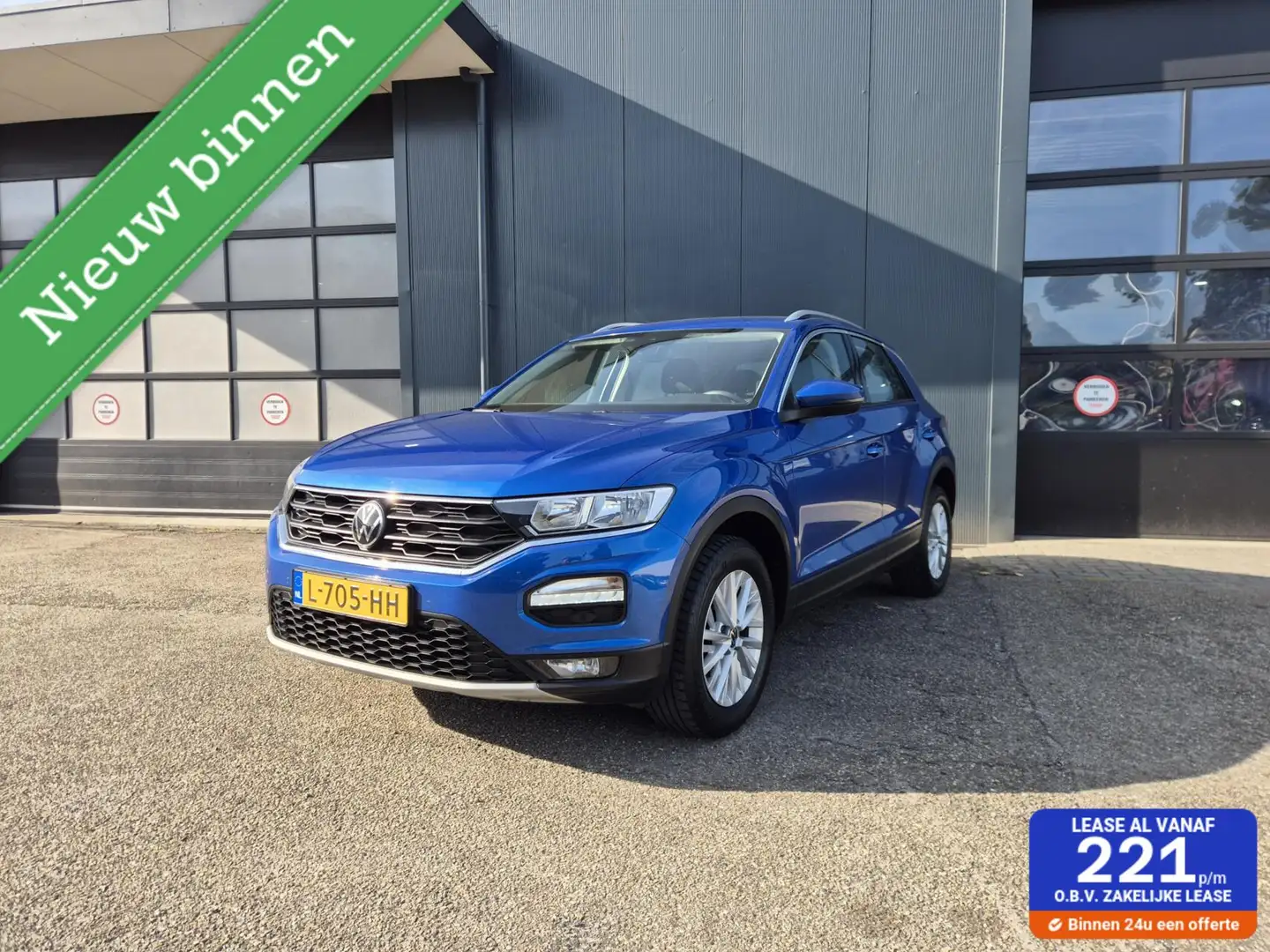 Volkswagen T-Roc 1.0 TSI Style Business Bleu - 1
