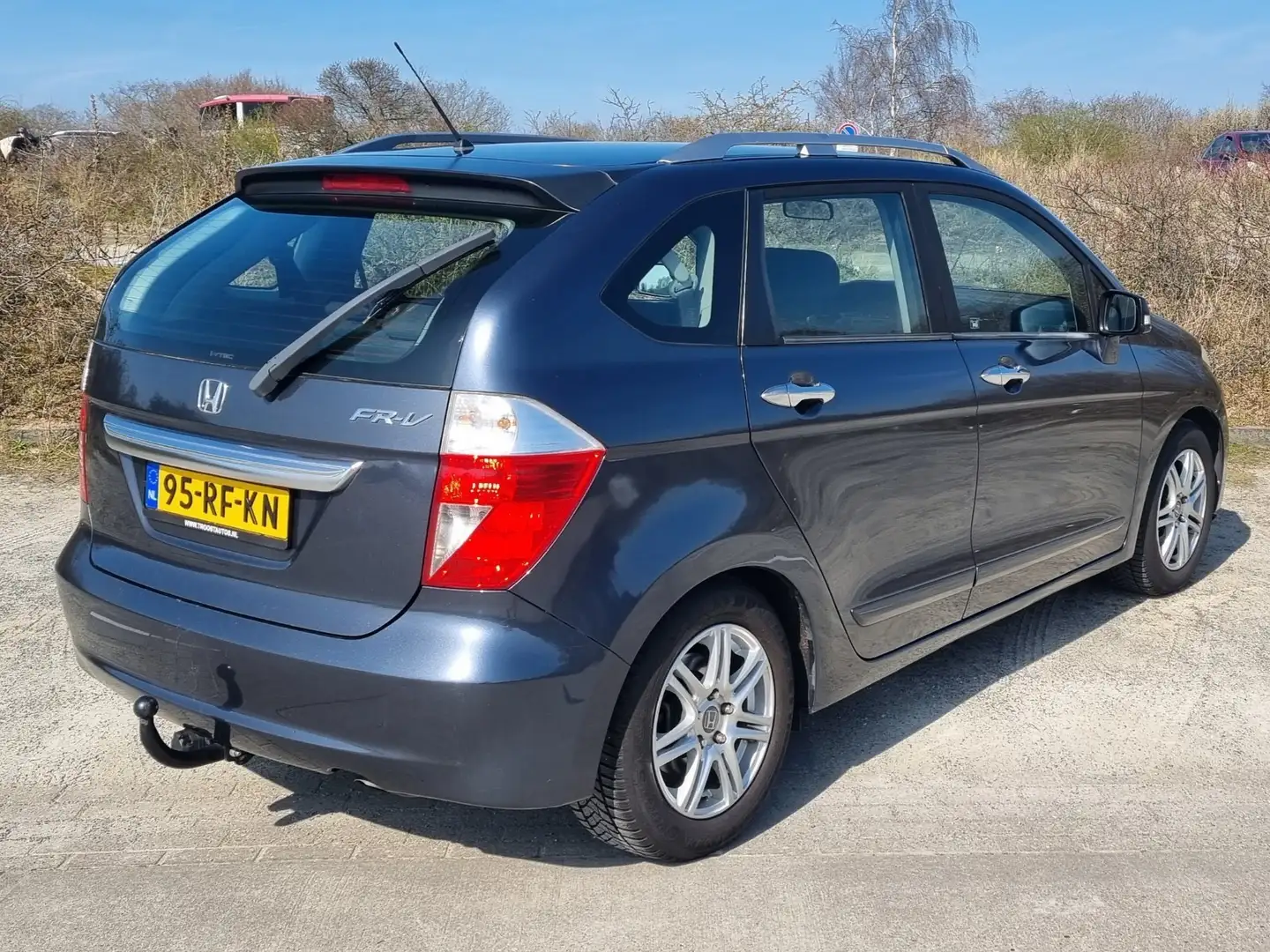 Honda FR-V 2.0 Executive - 2