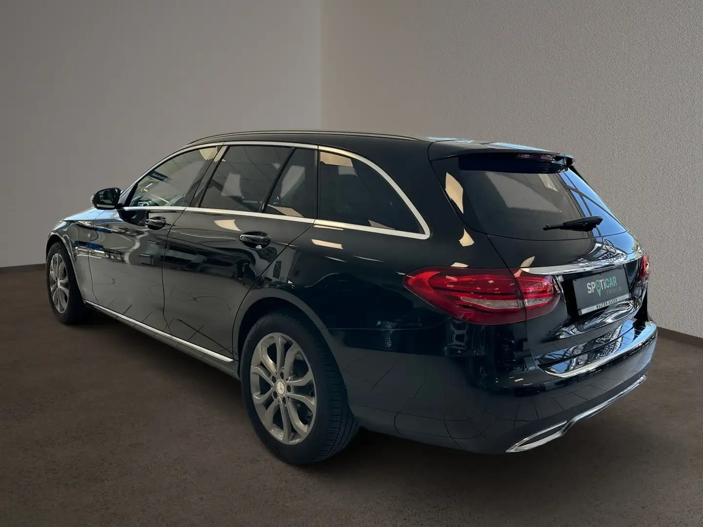 Mercedes-Benz C 250 C-Klasse Avantgarde BlueTEC d 2.2 4-matic PDC/LED Negro - 2