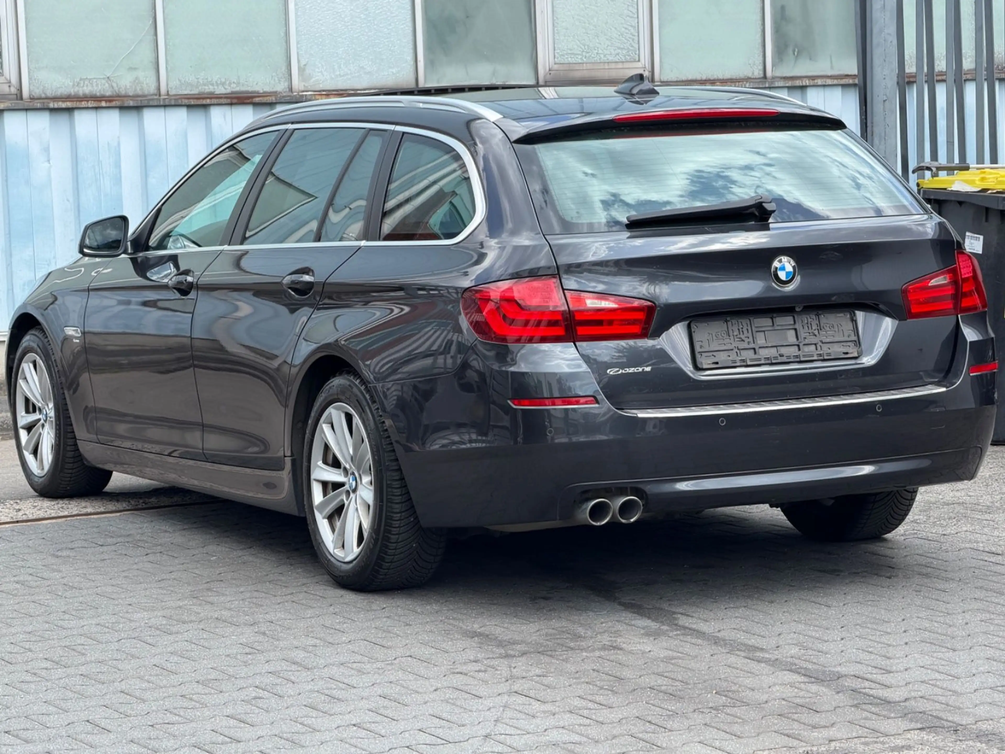 BMW 525 5 Touring 525 d — photo 5
