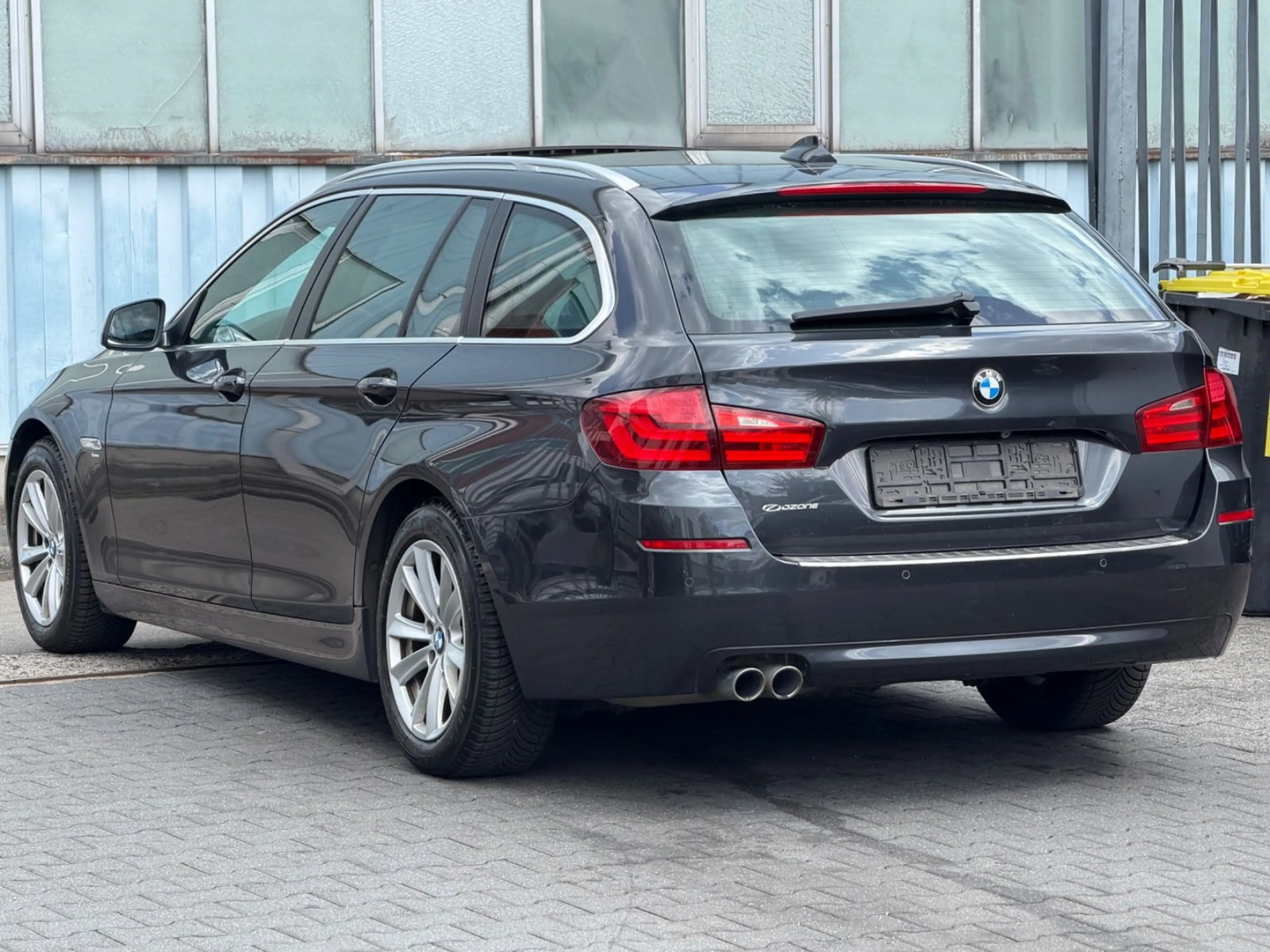 BMW 525 5 Touring 525 d — photo 6