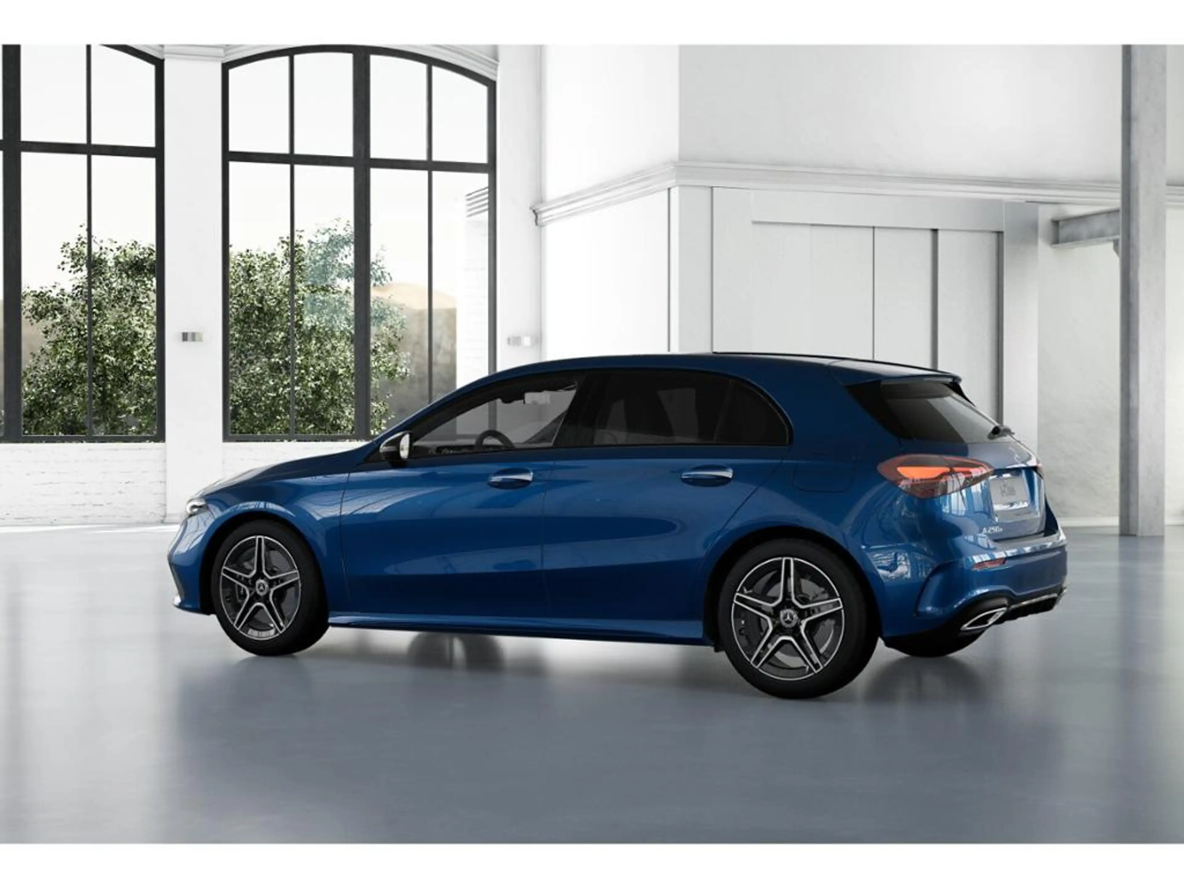 Mercedes-Benz A 250 e AMG Sport Night Distr Pano LED W-Paket — photo 7