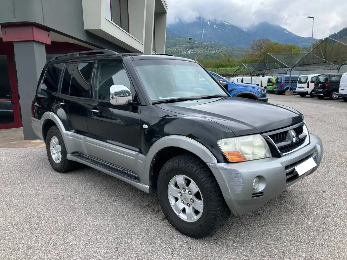 Mitsubishi Pajero 5p 3.2 tdi 4x4 Schwarz - 2