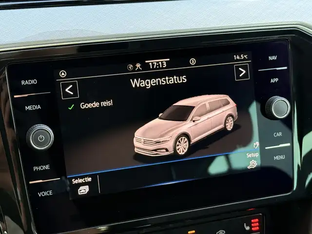 Volkswagen Passat view 29