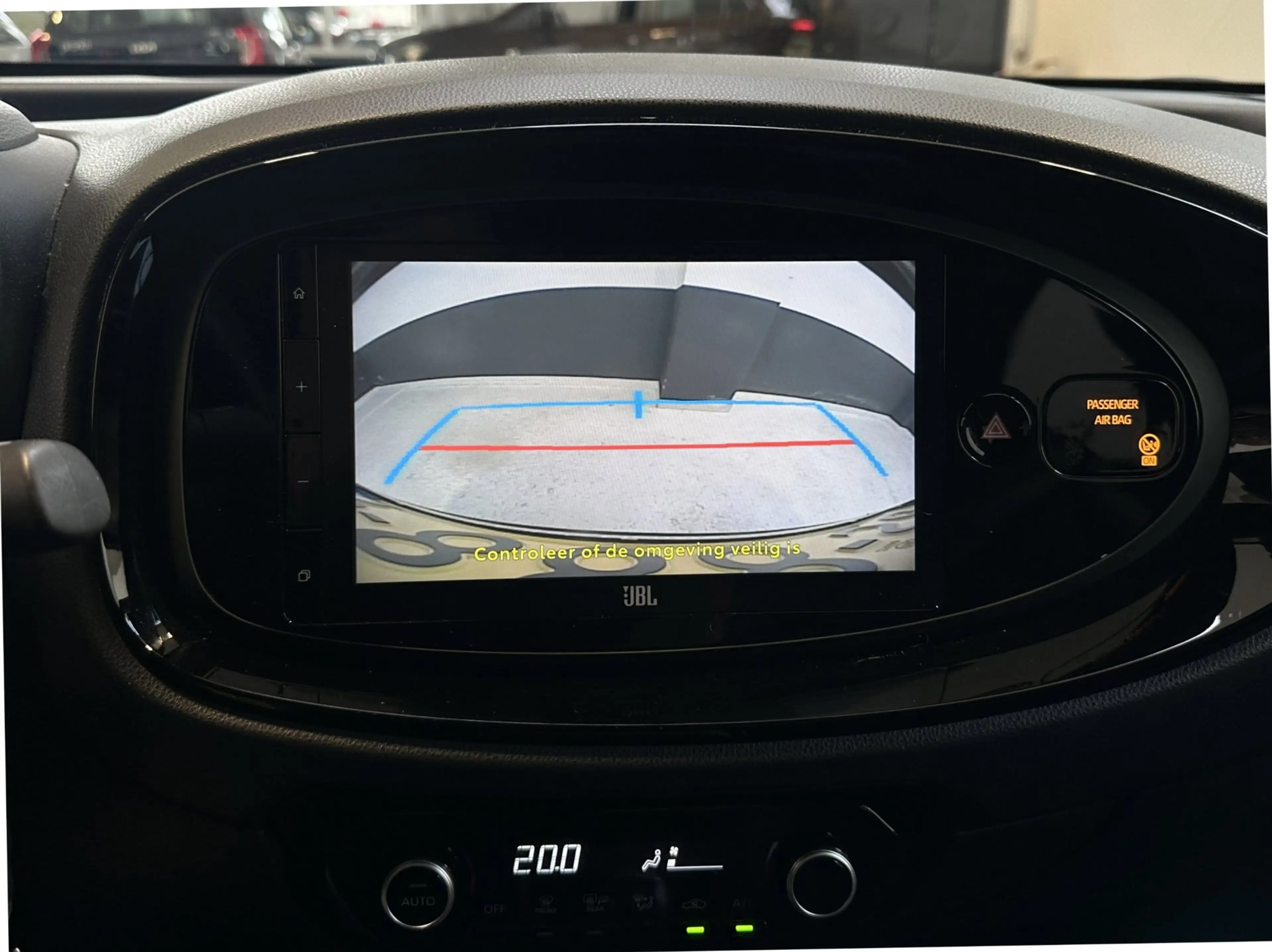Toyota Aygo X 1.0 VVT-i MT Envy | JBL | Apple Carplay/ Android A — photo 13