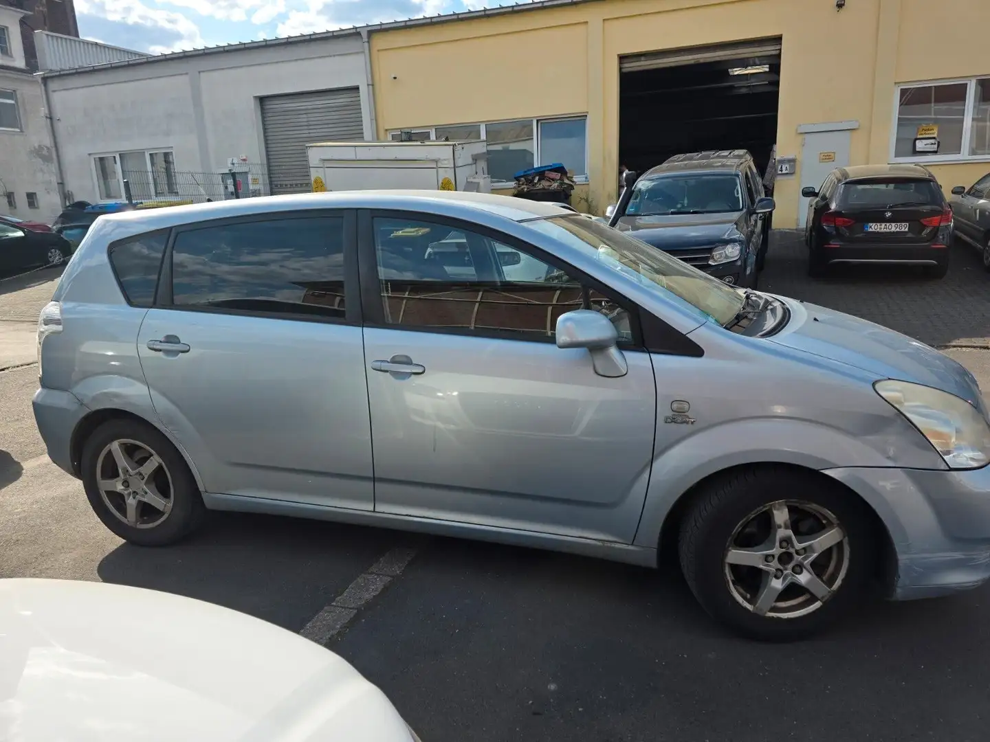 Toyota Corolla Verso 2.2 D-CAT Sol (KEIN TUV) Bleu - 2