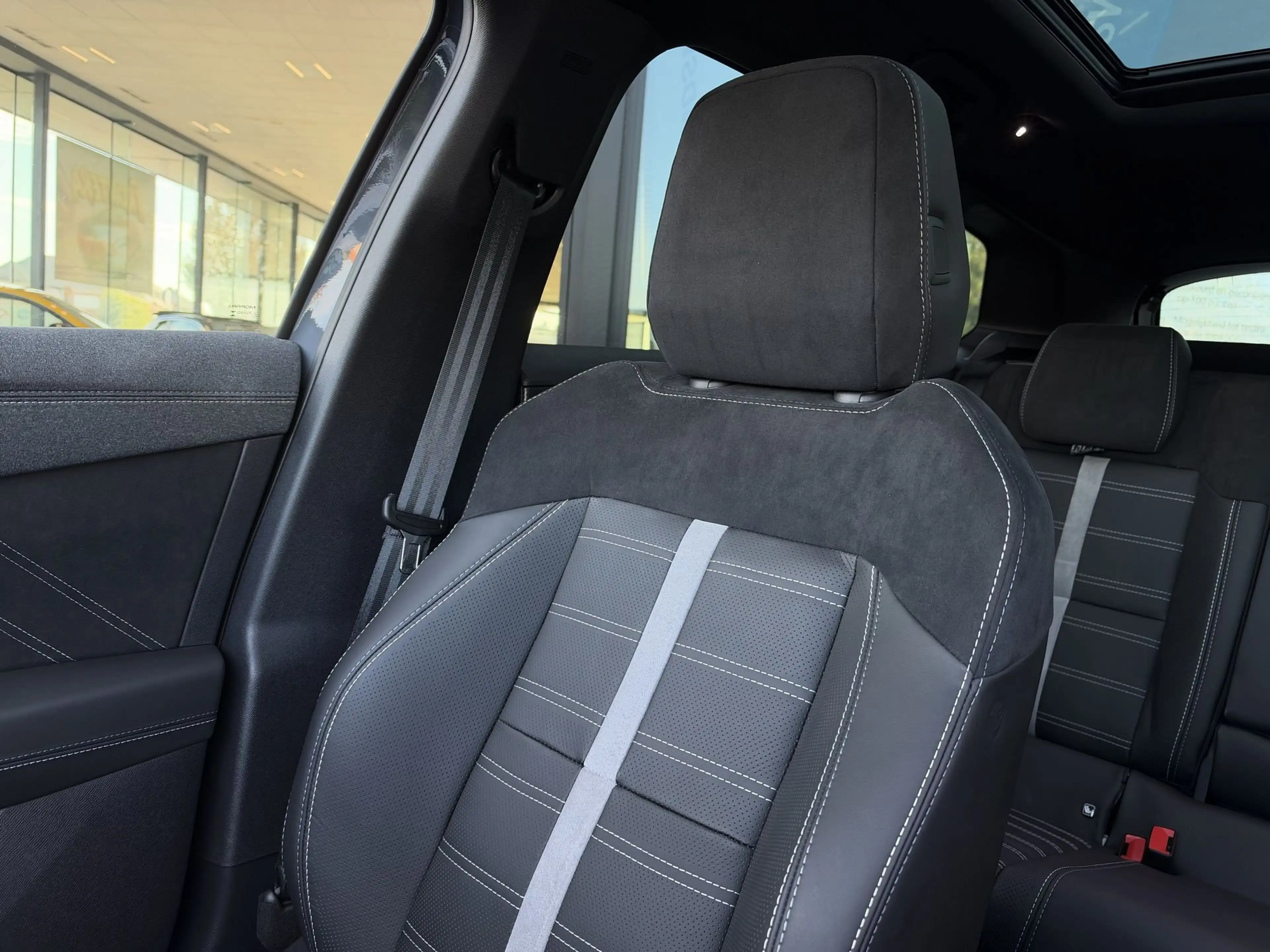 Opel Grandland GS 1.2T Hybrid *Navi*Leder*Pano* — photo 9