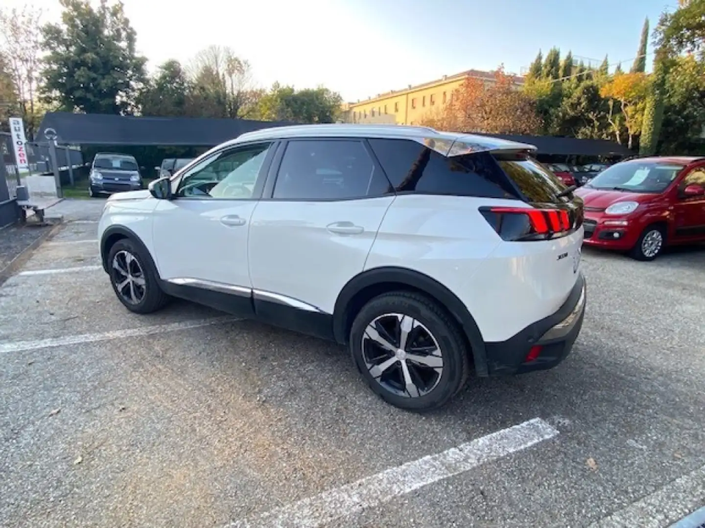 Peugeot 3008 BlueHDi 130 cavalli Bianco - 2