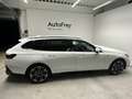 BMW i5 xDrive40 Weiß - thumbnail 4