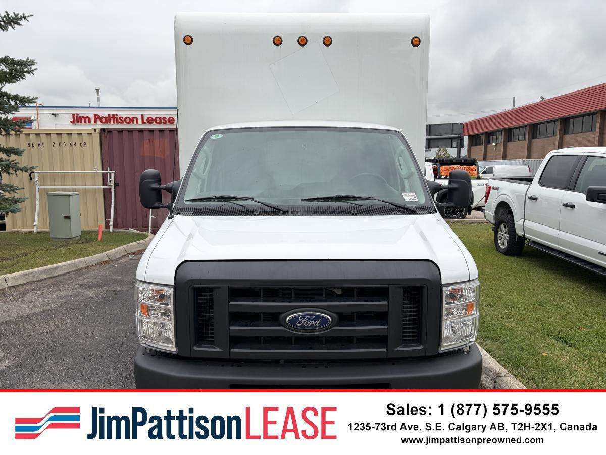 2025 Ford E-Series E-450 7.3L V-8 158wb Dually 16Ft. Cube Van w/Man D