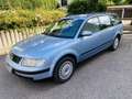 Volkswagen Passat 1.6 Kombi 2HA GEPFLEGT 8ALU|KLIMA|BC|EF|ZV|SERVO Blu/Azzurro - thumbnail 1