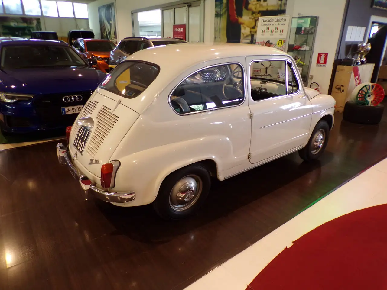 Fiat 600 D prima serie 750cc (Porte contro vento) UNICOPROPRIETARIO CONSERVATA, foto 4