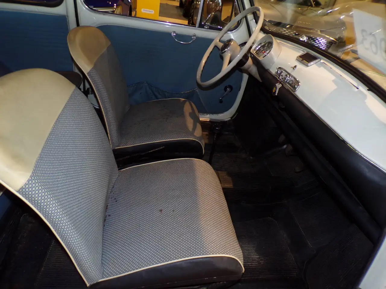 Fiat 600 D prima serie 750cc (Porte contro vento) UNICOPROPRIETARIO CONSERVATA, foto 12