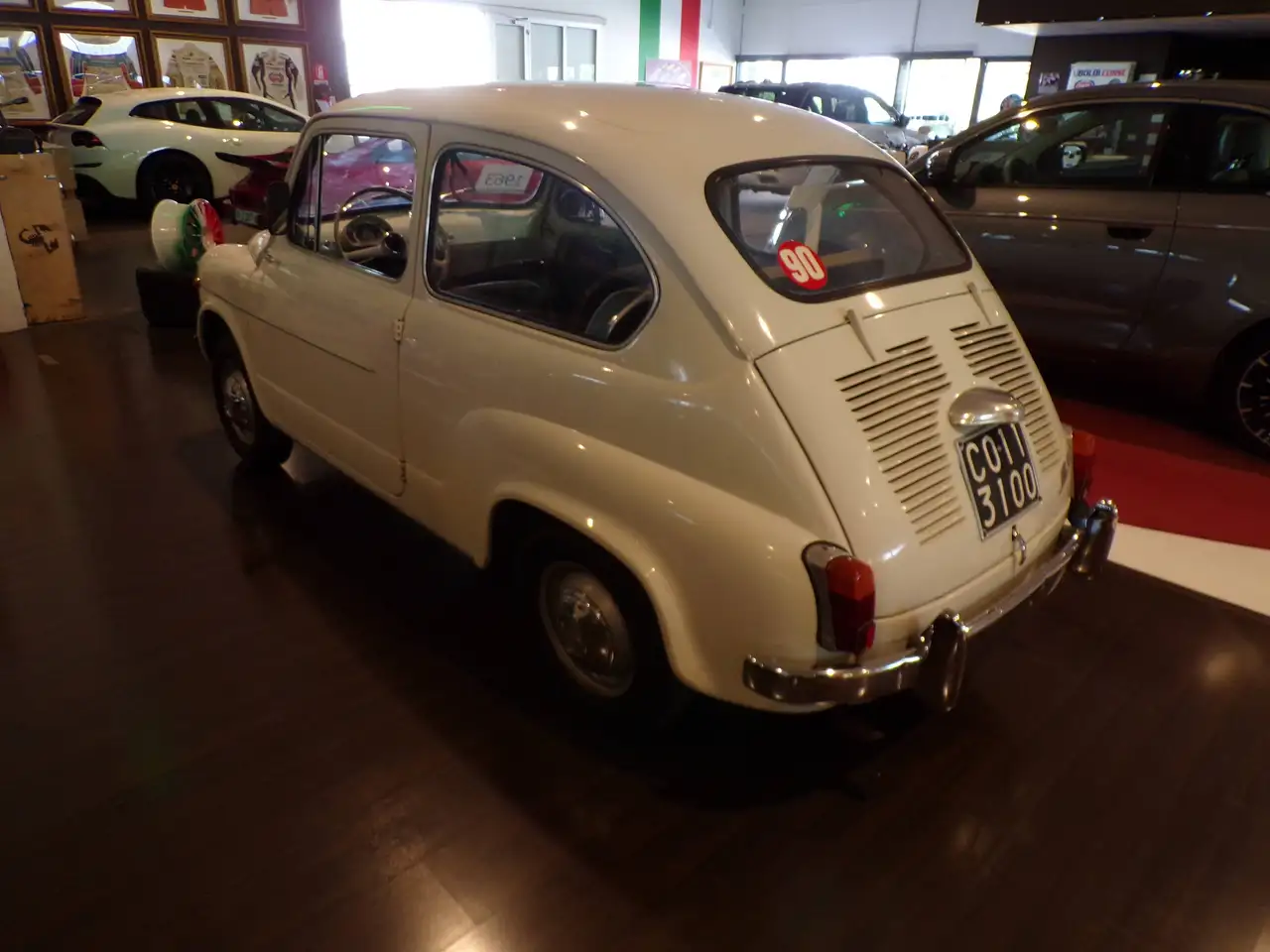 Fiat 600 D prima serie 750cc (Porte contro vento) UNICOPROPRIETARIO CONSERVATA, foto 6