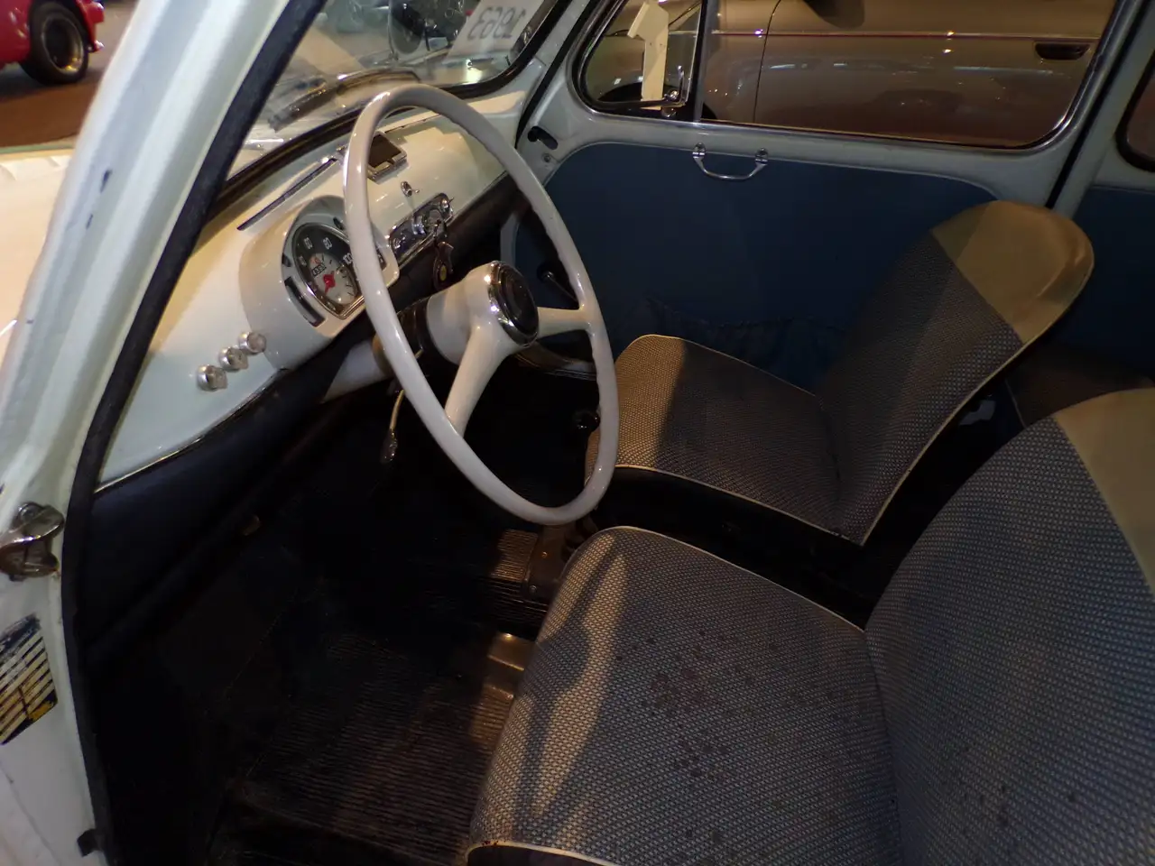 Fiat 600 D prima serie 750cc (Porte contro vento) UNICOPROPRIETARIO CONSERVATA, foto 10