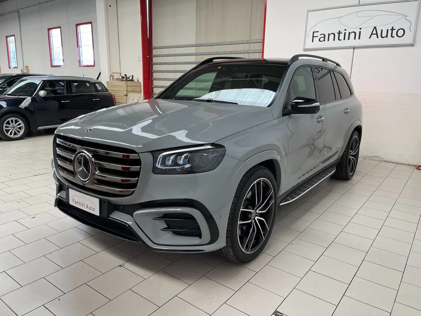 Mercedes-Benz GLS 450 d AMG Line Premium Plus 4matic-DETTAGLI IN BIO Grijs - 2