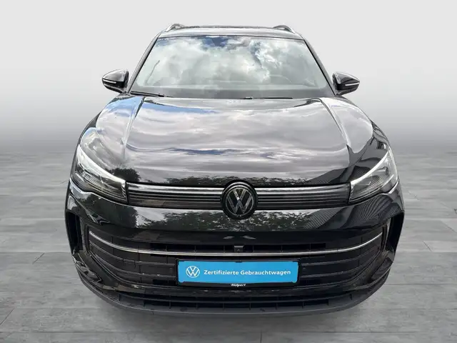 Volkswagen Tiguan view 8