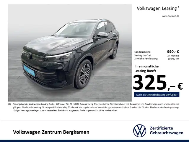Volkswagen Tiguan view 3