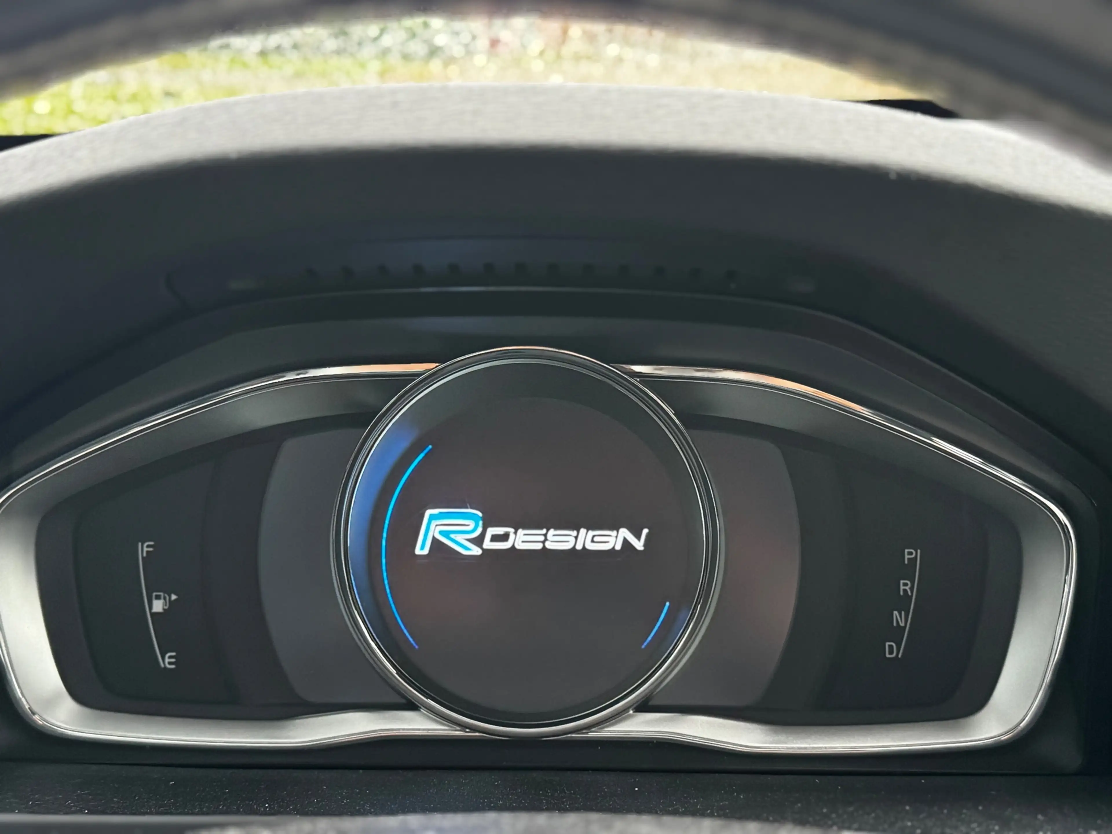 Volvo S60 1.6 T3 R-Design — photo 5