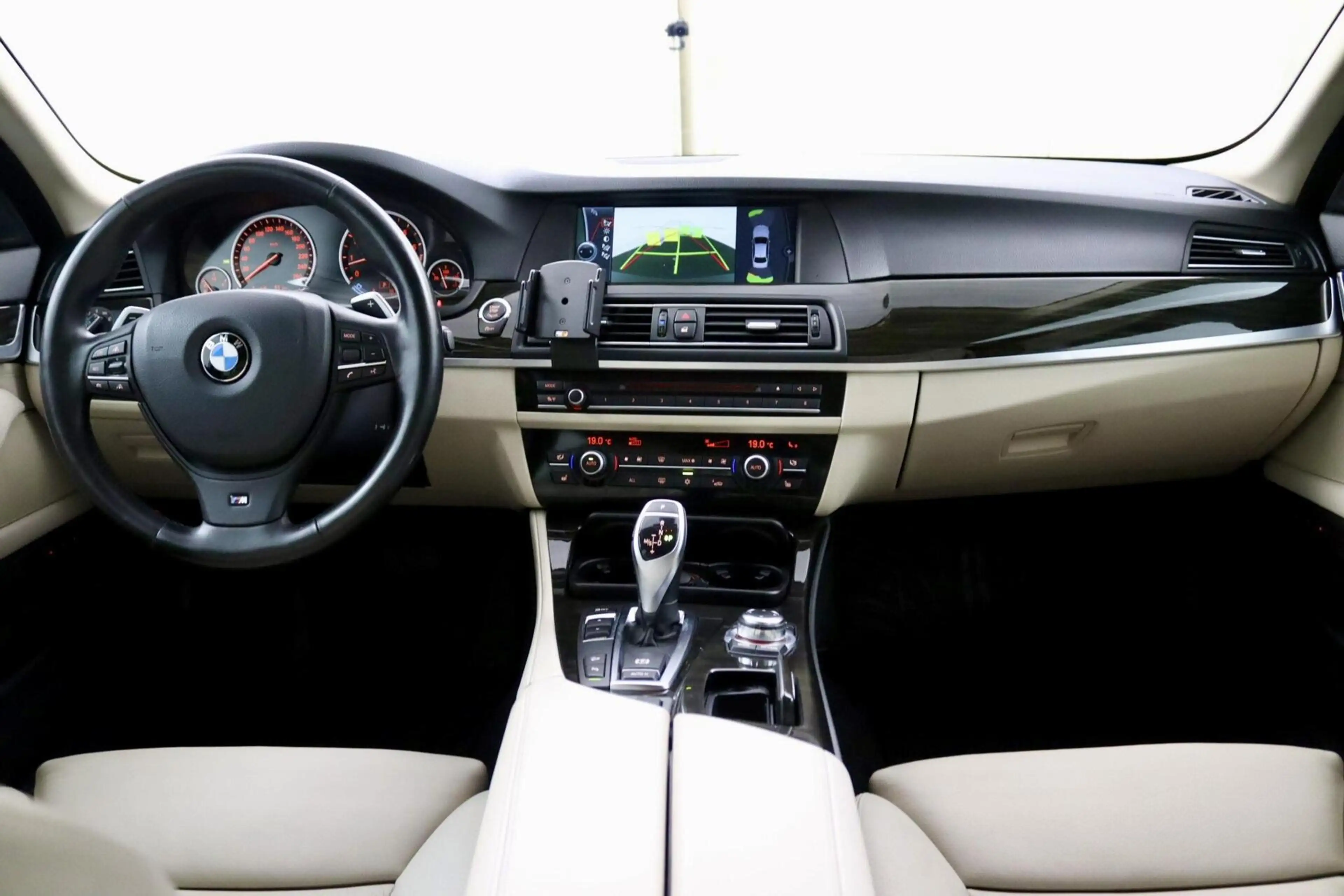 BMW 535 5-serie 535xi Executive — photo 2