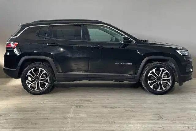 Jeep Compass view 7