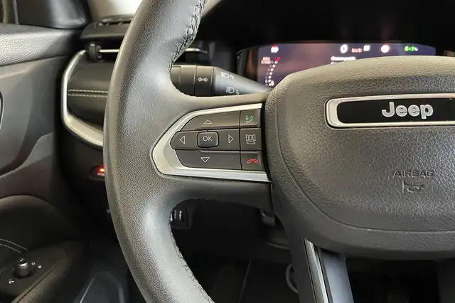 Jeep Compass view 13