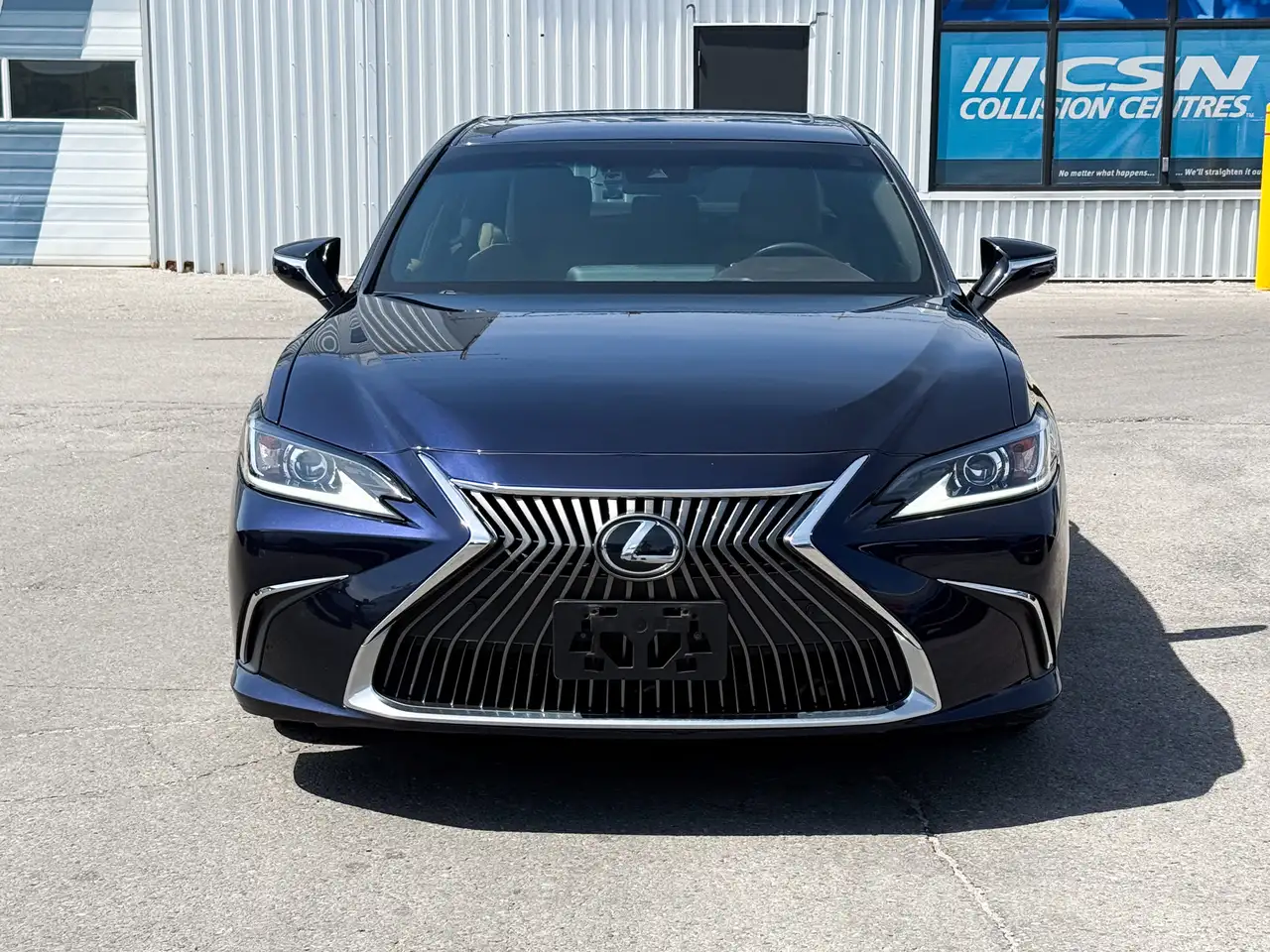 Lexus ES photo Lexus ES